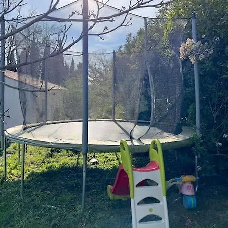 La Raguette Piscine, Vue, Vaste Jardin, Ideale Famille